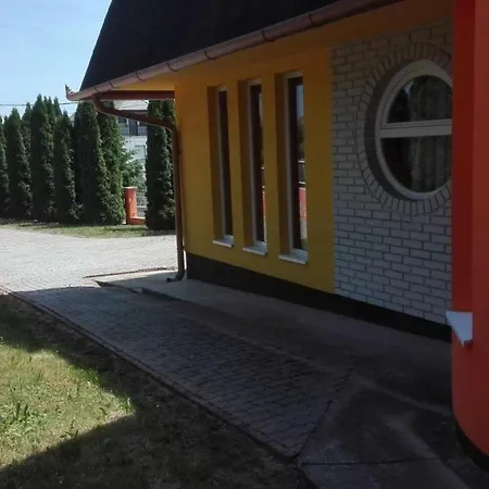 Apartament B18 Apartman *